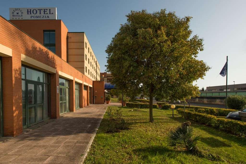 Meditur Hotel Pomezia Εξωτερικό φωτογραφία